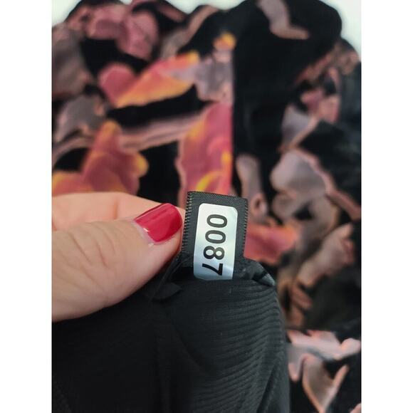 Eci Ny Y2K Sz 8 black velvet floral dress whimsigoth fairygoth asymmetrical hem - Picture 9 of 9